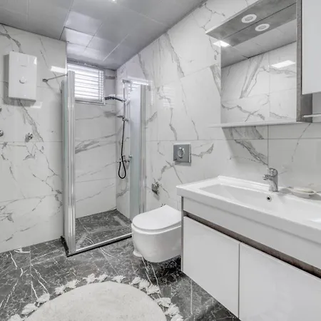Sa Apartments! 2br Flat 100m To Cleopatra *