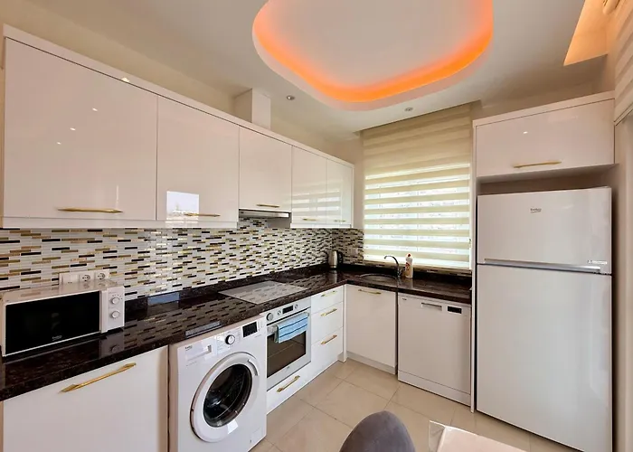 Sa Apartments! 2Br Flat 100M To Cleopatra Beach Appartamento *