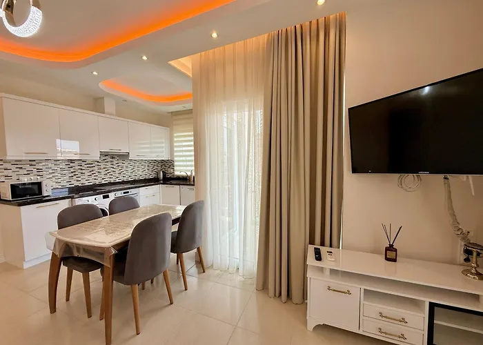 Sa Apartments! 2Br Flat 100M To Cleopatra Beach Appartamento