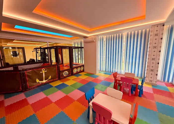 Sa Apartments! 2Br Flat 100M To Cleopatra Beach Appartamento