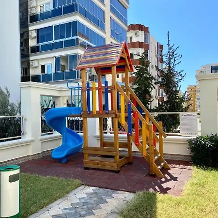 Sa Apartments! Sea View 1bd Flat *