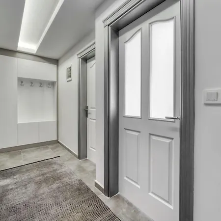 아파트 Sa Apartments! 2br Flat 100m To Cleopatra 알란야